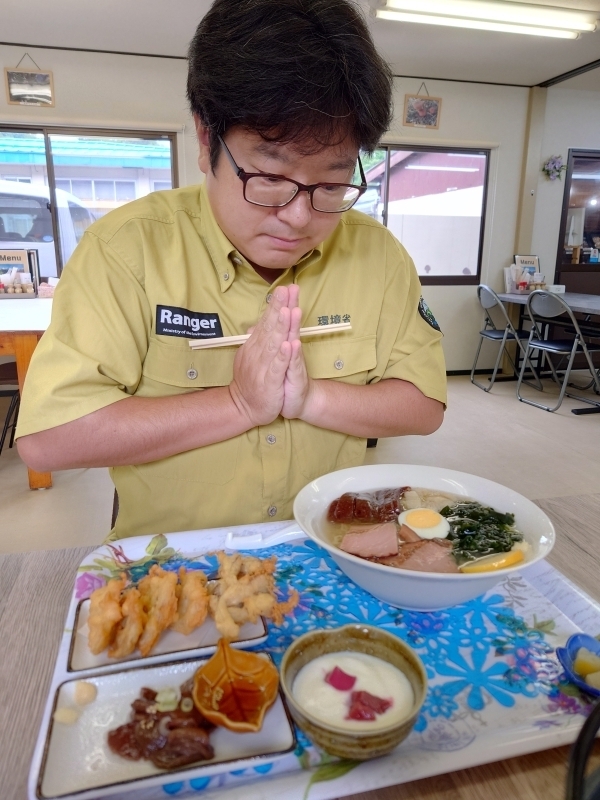 ＃塚本管理官のひるめし